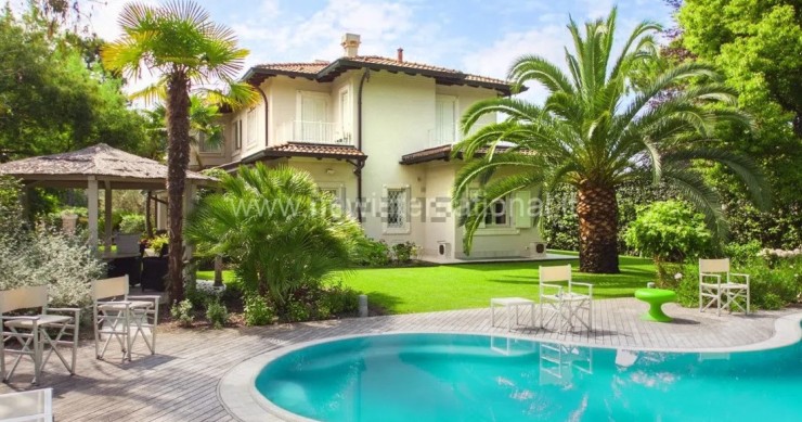 Casa Forte dei Marmi