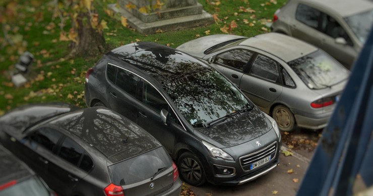 Parcheggio nel cortile condominiale