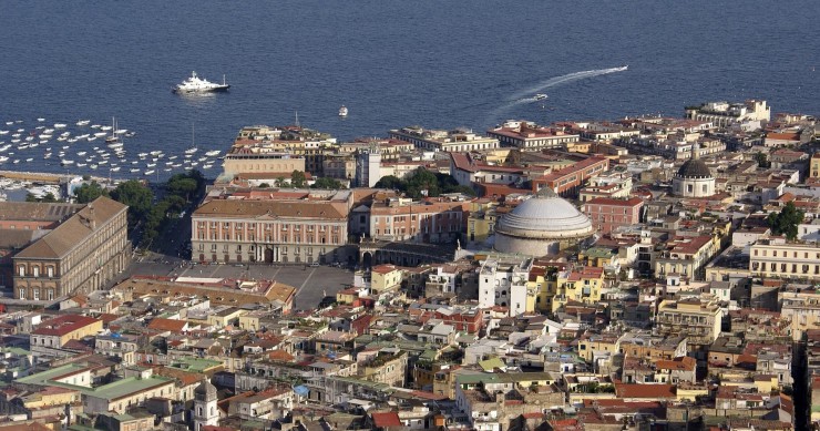 cosa fare a napoli ad aprile 2025