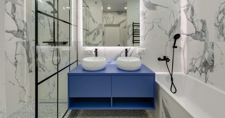 mobile bagno sospeso