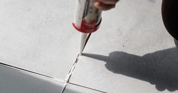 rifare le fughe dei pavimenti