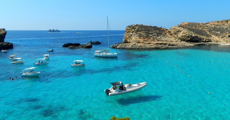 isola di comino malta la laguna blu