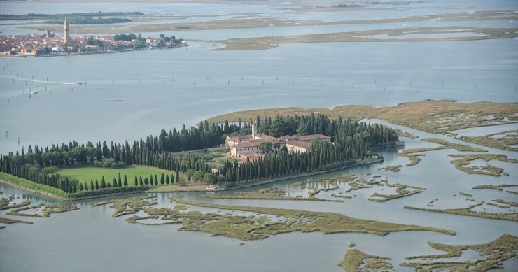 isola del deserto venezia