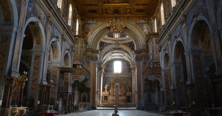 La navata unica di Santa Maria la Nova