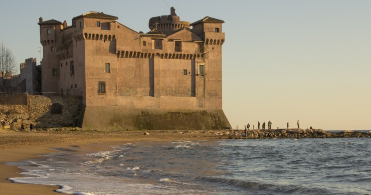 castelli vicino al mare lazio