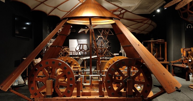 leonardo interactive museum