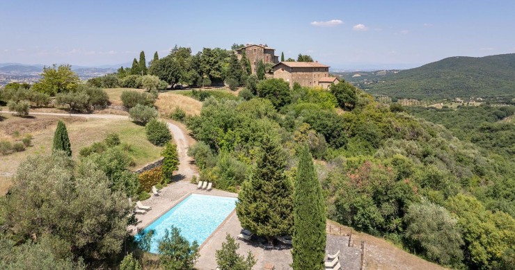 Italy discounted property