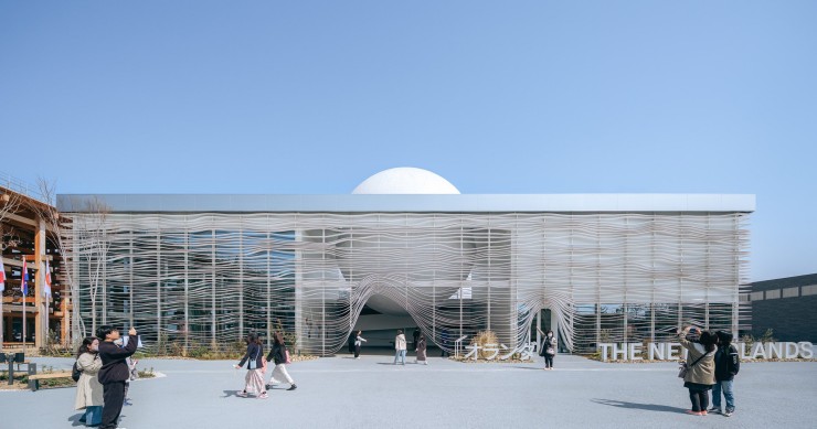  175 / 5.000 Il padiglione olandese per l'Expo 2025 di Osaka, progettato da RAU Architects e Tellart, si estende su 425 metri quadrati, una dimensione carica di simbolismo