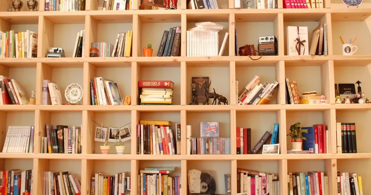 come organizzare i libri di scuola