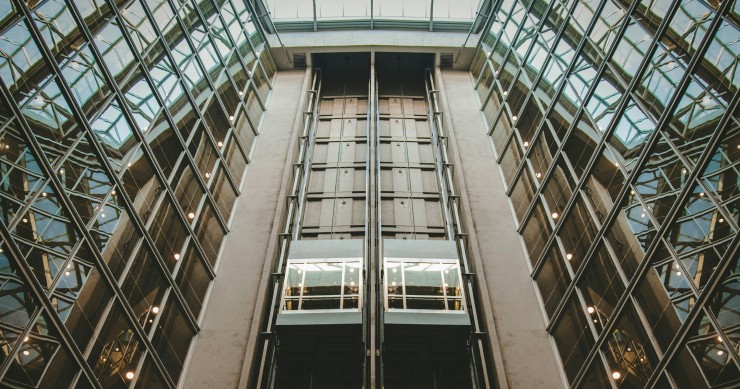 chi ha inventato l'ascensore