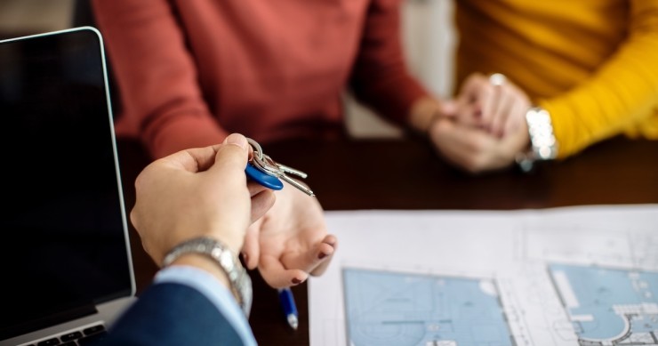 mandato agenzia immobiliare