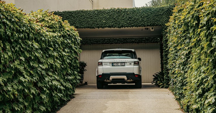 chi paga la luce del garage in caso di affitto