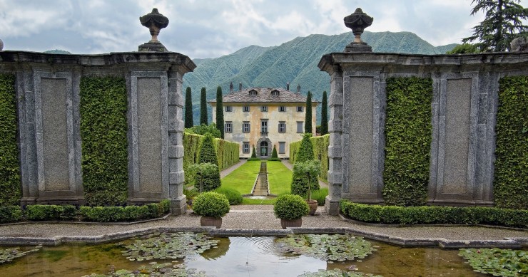 What is FAI Autumn Days