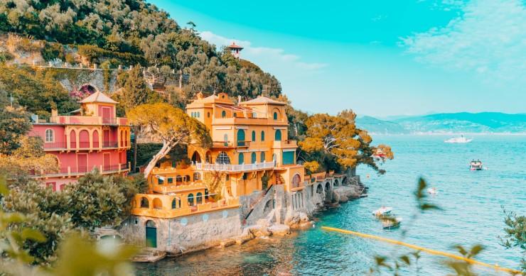 Italy and the ultra-rich