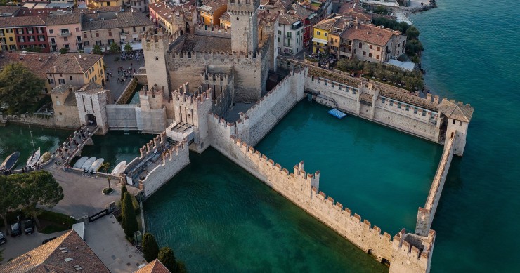 rocca scaligera di sirmione