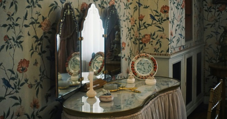 arredare con specchi antichi