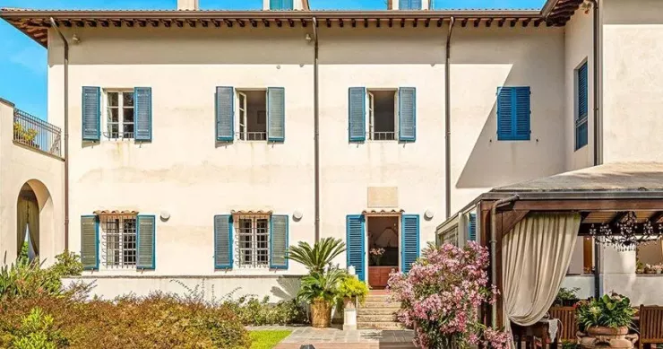 Casa a Massa, Massa-Carrara - 8.500.000 euro