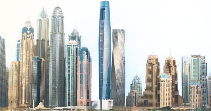Dubái inaugura el hotel más alto del mundo con 82 plantas de lujo