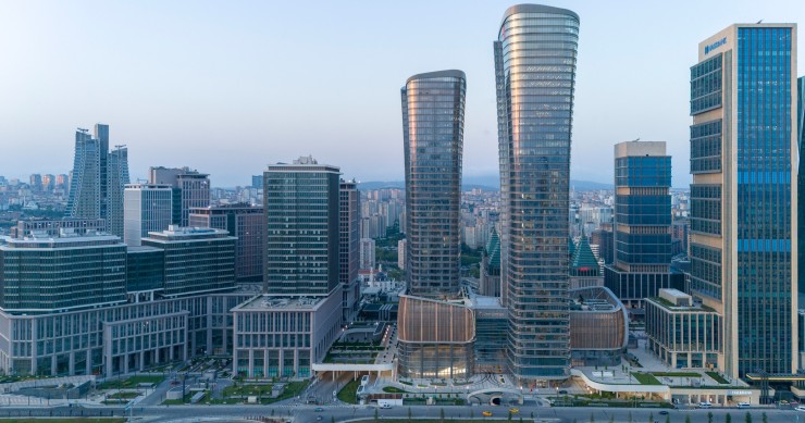 Las torres Ziraat Bank se ubican en el corazón del nuevo Centro Financiero Internacional de Estambul.