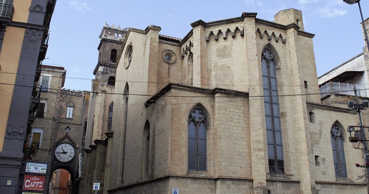 Chiese romaniche a Napoli