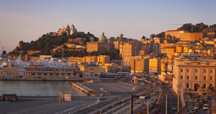 perche ancona si chiama cosi