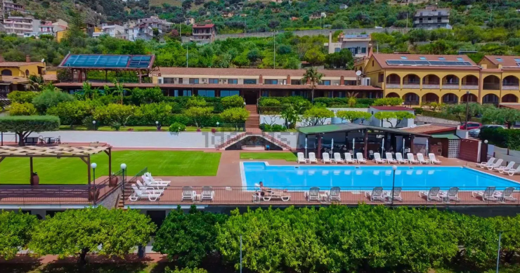 hotel in vendita