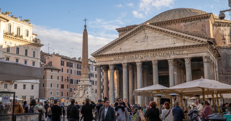 Roma