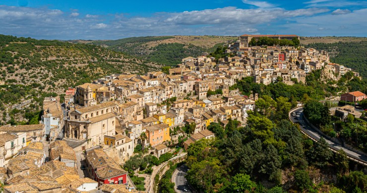 dove si trova la casa di Montalbano