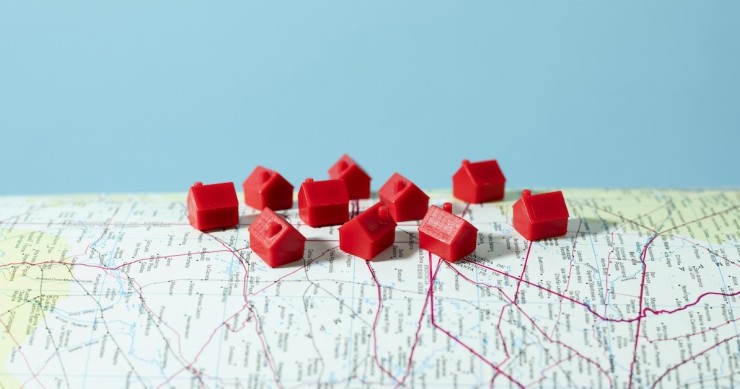 Valutazione immobiliare in una località
