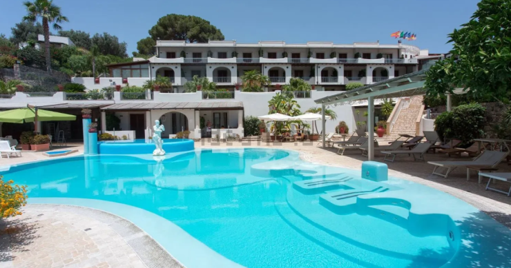 hotel in vendita