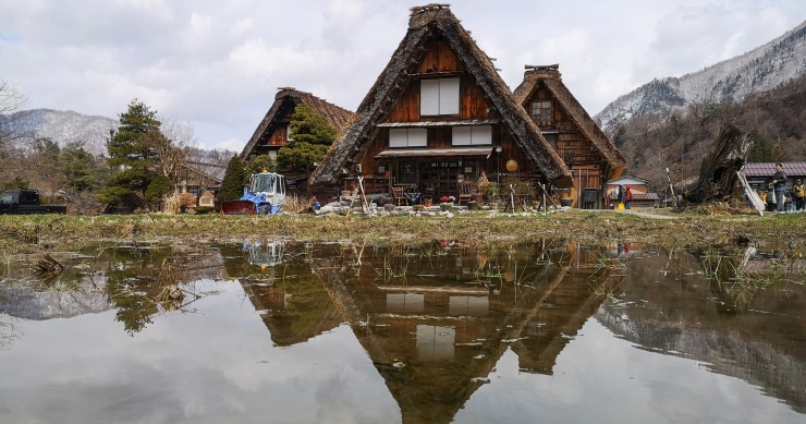 Le akiya rappresentano circa il 14% del patrimonio immobiliare della quarta economia mondiale