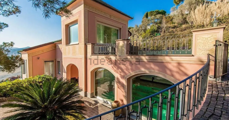 villa sul mare