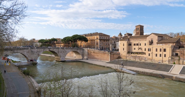 Roma