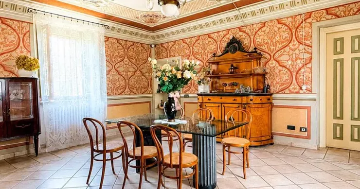 Home in Tortona, Alessandria - 490,000 euros