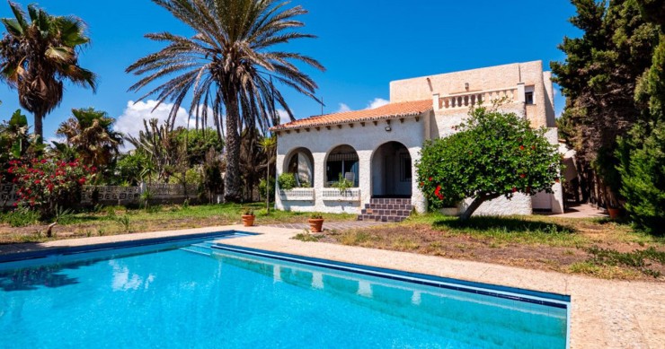 La villa de estilo mediterráneo a la venta en Mojácar (Almería)