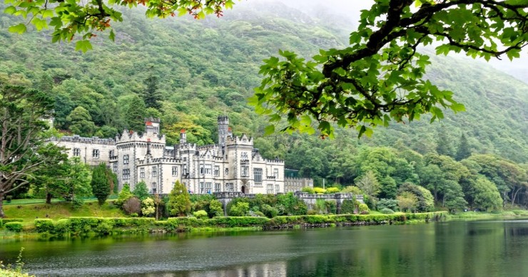 Abbazia di Kylemore in Irlanda