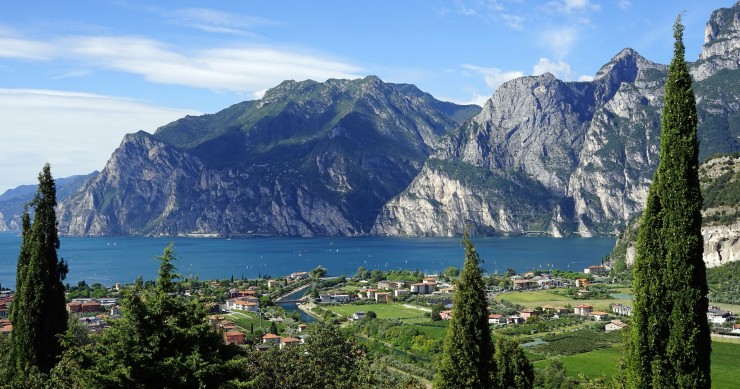 versante bresciano del Garda