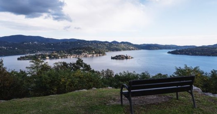 Croce di Egro: lo sperone vertiginoso con vista Lago d’Orta