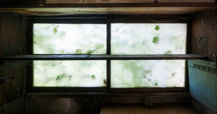 Finestra a bocca di lupo vista dall'interno