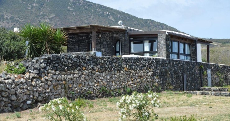 Dammuso of the Leopard, Pantelleria