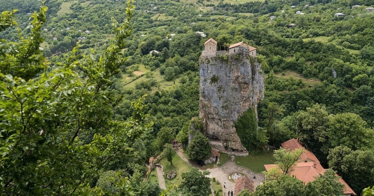 Katskhi Pillar vista dall"alto