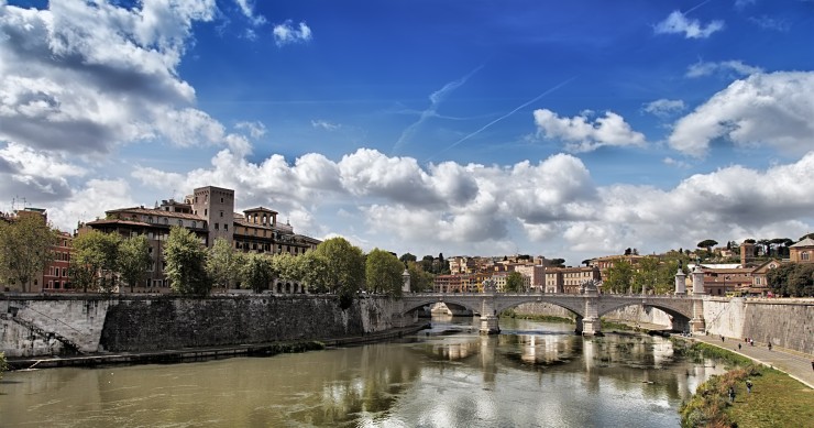Roma