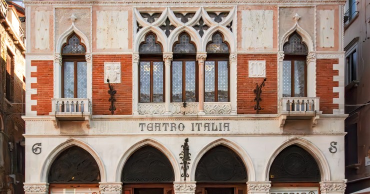 Venice’s supermarket inside a former theatre