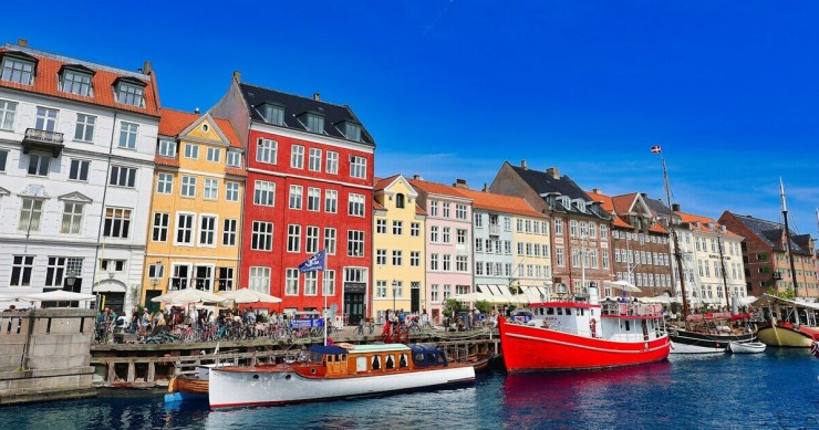 Le tipiche case colorate di Copenaghen