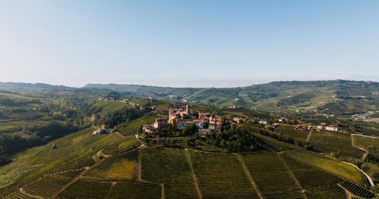 Langhe 2026: l’itinerario del Barolo tra castelli e cantine