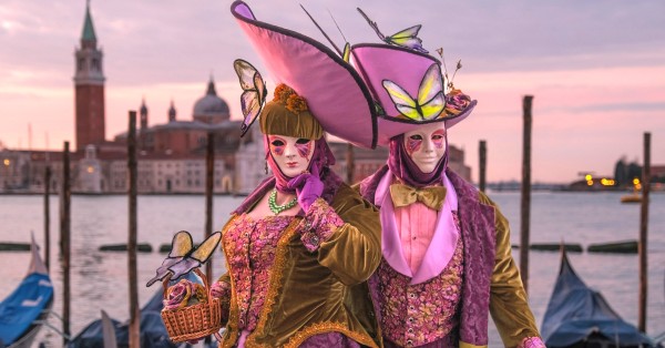 Dove andare in vacanza in Italia a febbraio? Le mete per Carnevale e San Valentino