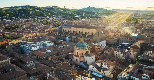 Una Bologna insolita che pochi conoscono: ecco 6 luoghi da scoprire