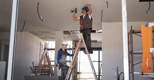 Ristrutturare casa vivendoci dentro si può? Come farcela senza impazzire