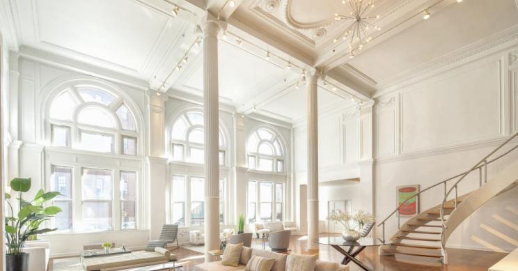 Questo spettacolare loft di New York include un murale dell'artista Keith Haring