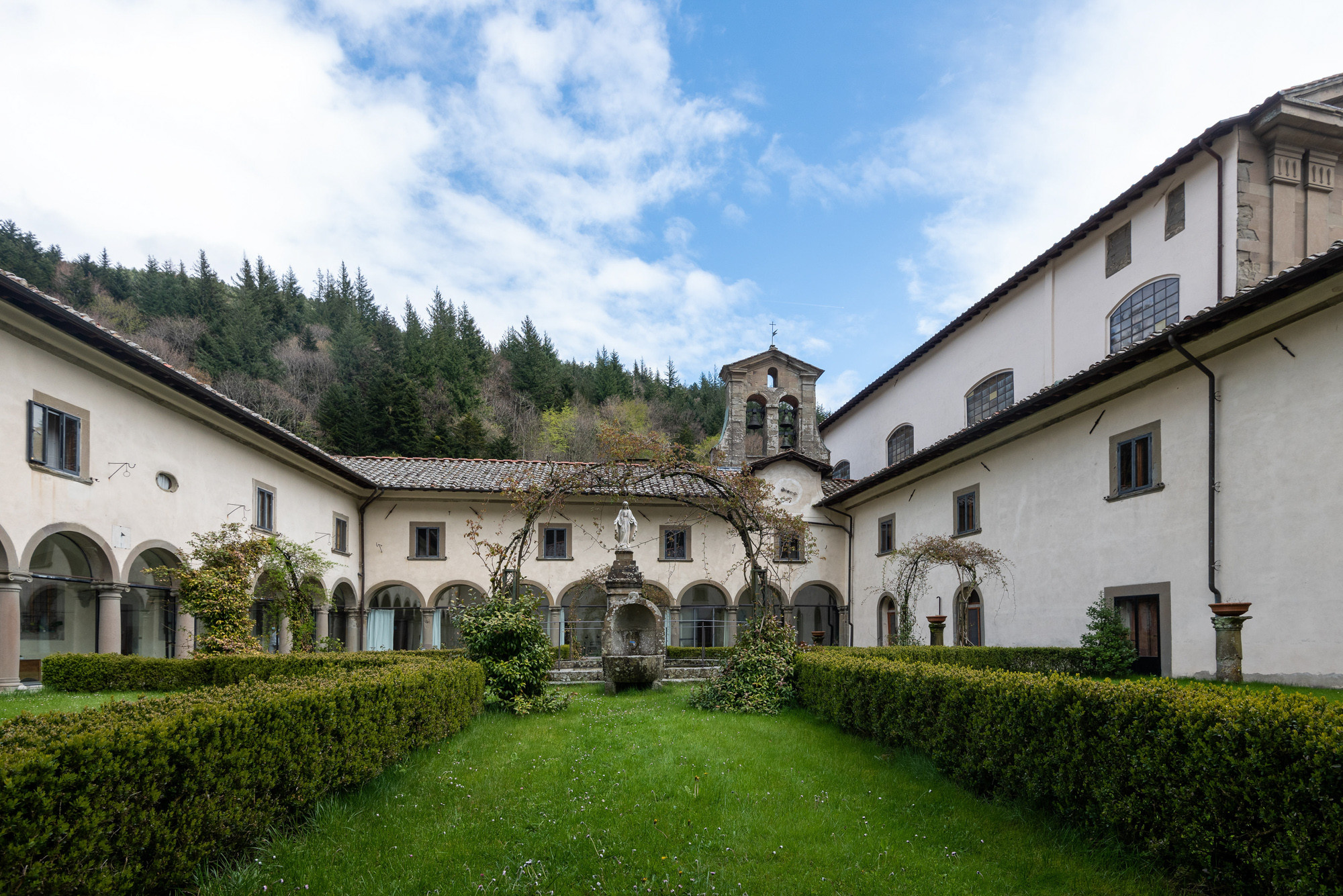 Un monastero che diventa biblioteca d’avanguardia